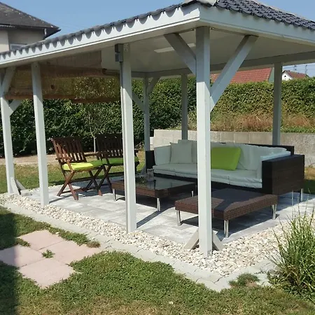 Ferienhaus Ferienhaus In *